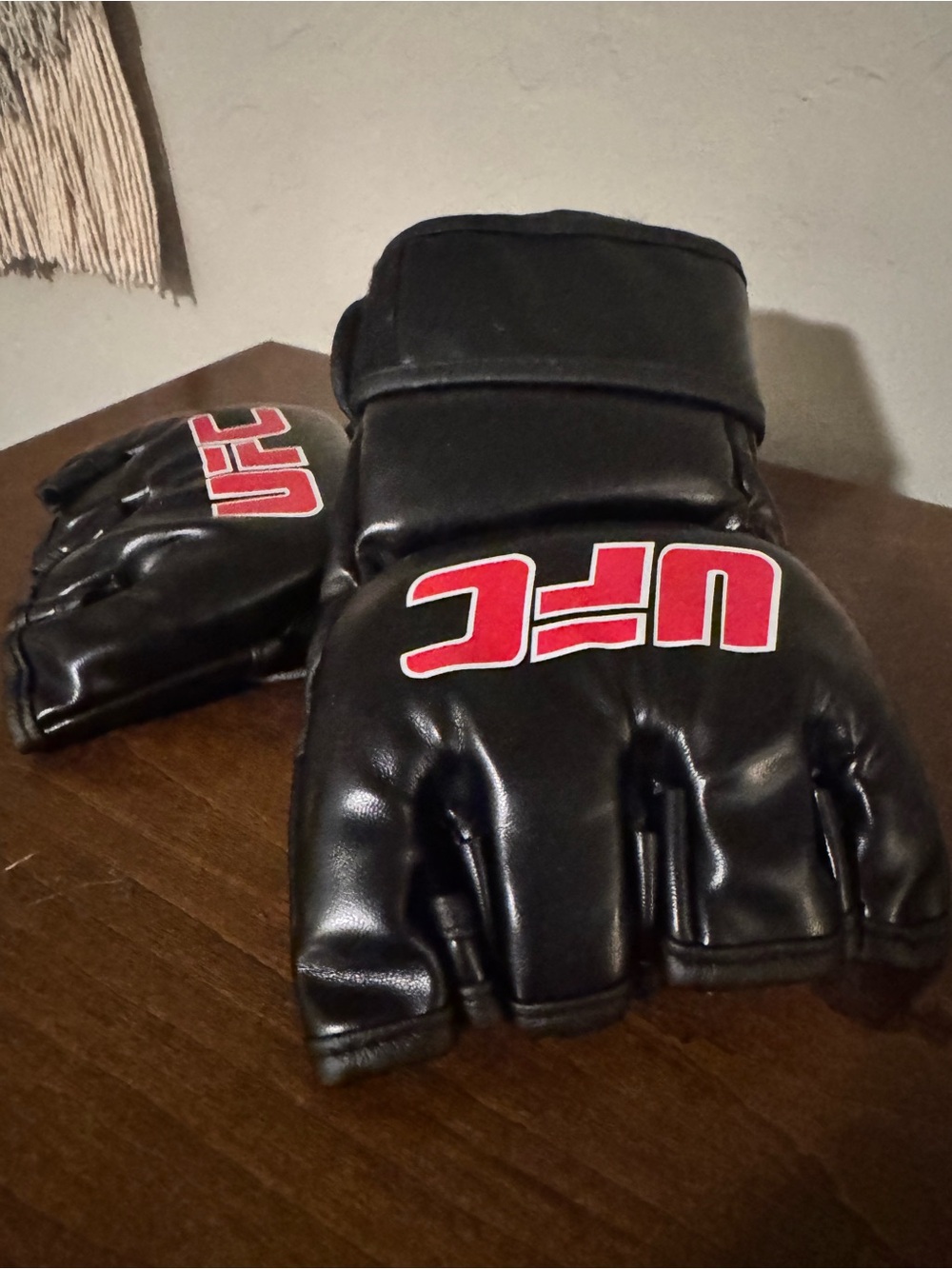 UFC Contender series MMA grappling and training gloves - Like New